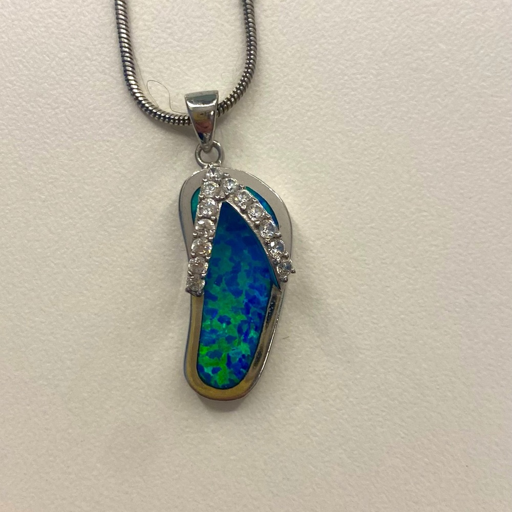 Flip flop necklace